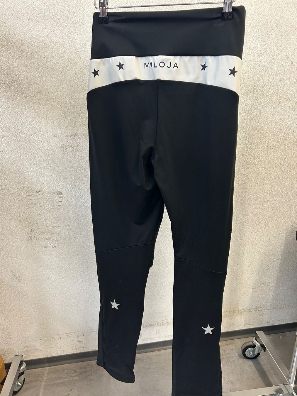 Maloja Pantaloni: Langlaufhose Maloja – Nuovo (secondo la descrizione) da Chur venduto da zue_m8ck 2