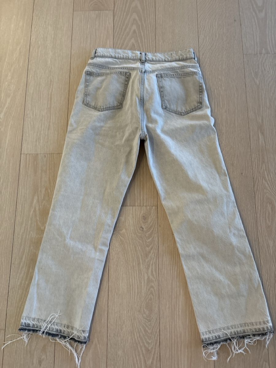Jeans: 10.11 Studios Jeans Size 28, Light Wash, Cropped, Used – Neu (gemäss Beschreibung) aus Uitikon Waldegg von JanicaGe 3