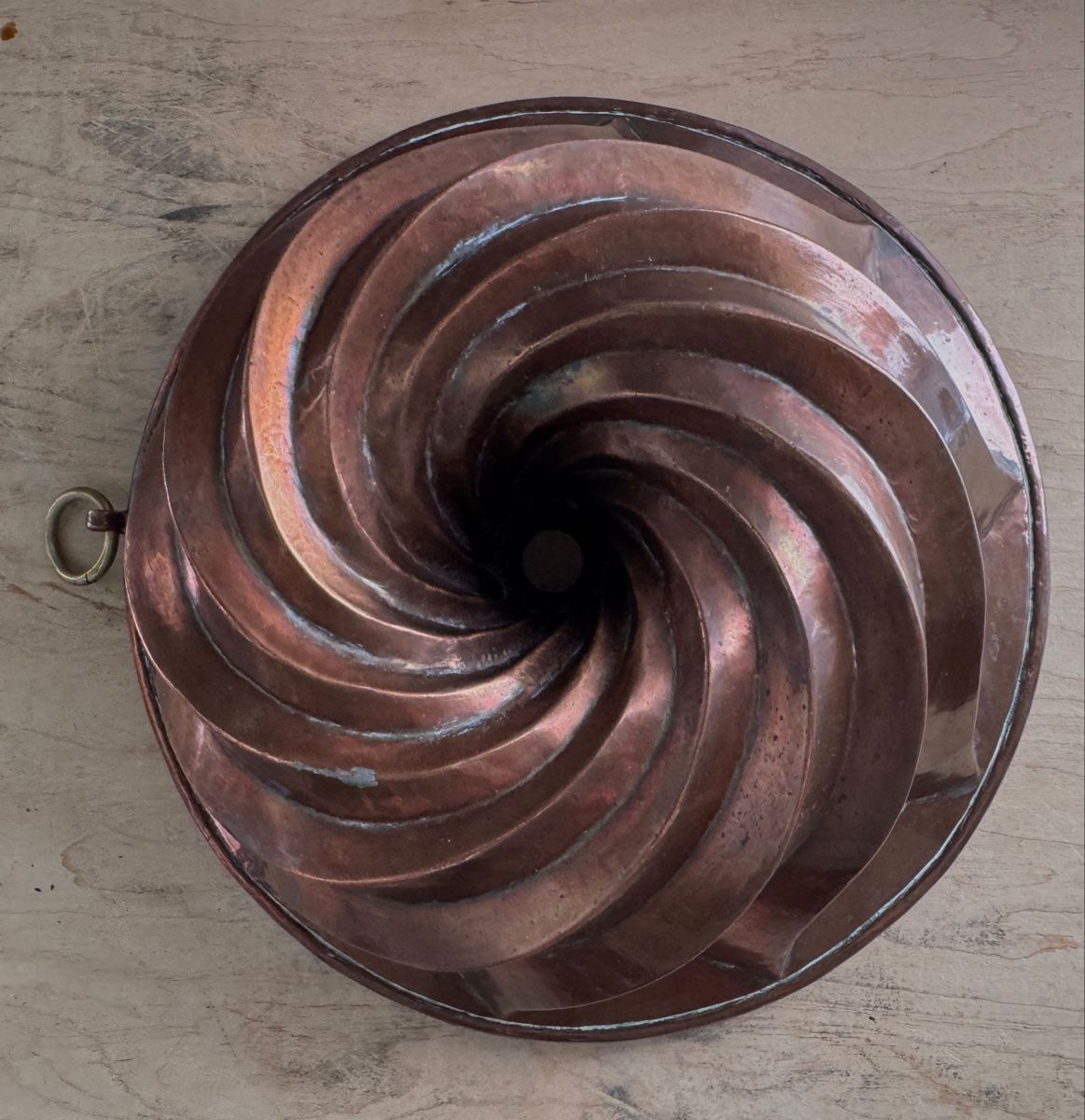 Teglie da forno: Antike Backform Kupfer 22 cm – Usato da Rothrist venduto da Luckywinner 2