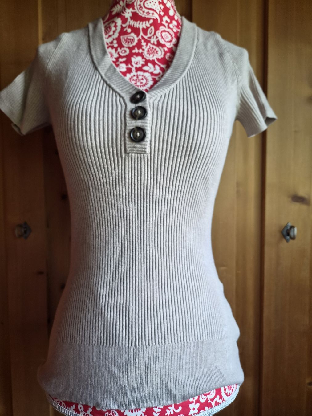 Anna Field T-shirt: Damen Pullover/ Shirt kurzarm Anna Field beige Grösse S  – Usato da Wattwil venduto da tannenmeise73
