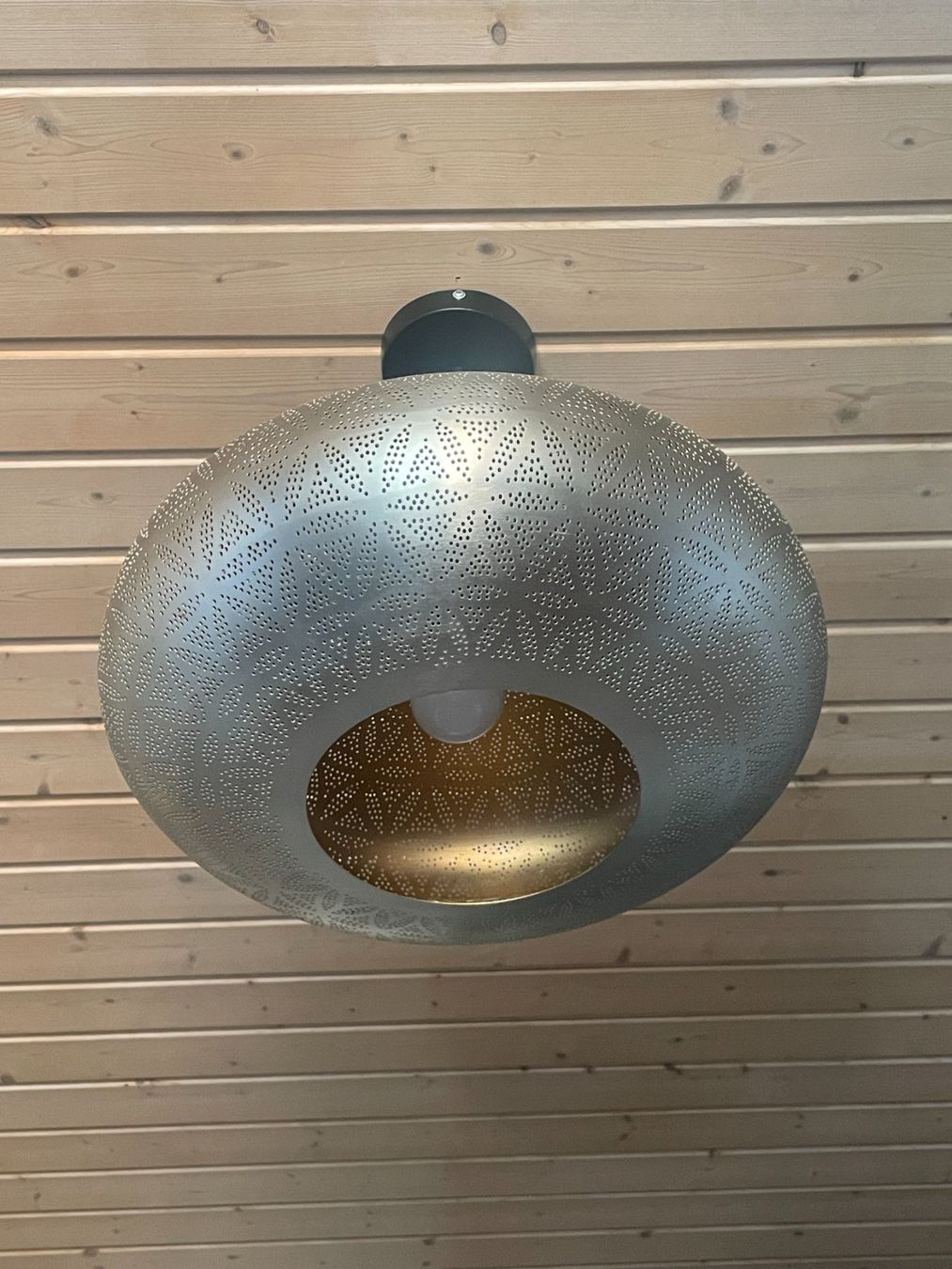 Lampadari & plafoniere: Deckenlampe Metall silberfarben mit Lochmuster – Usato da Teufenthal AG venduto da sleeepless1987 1