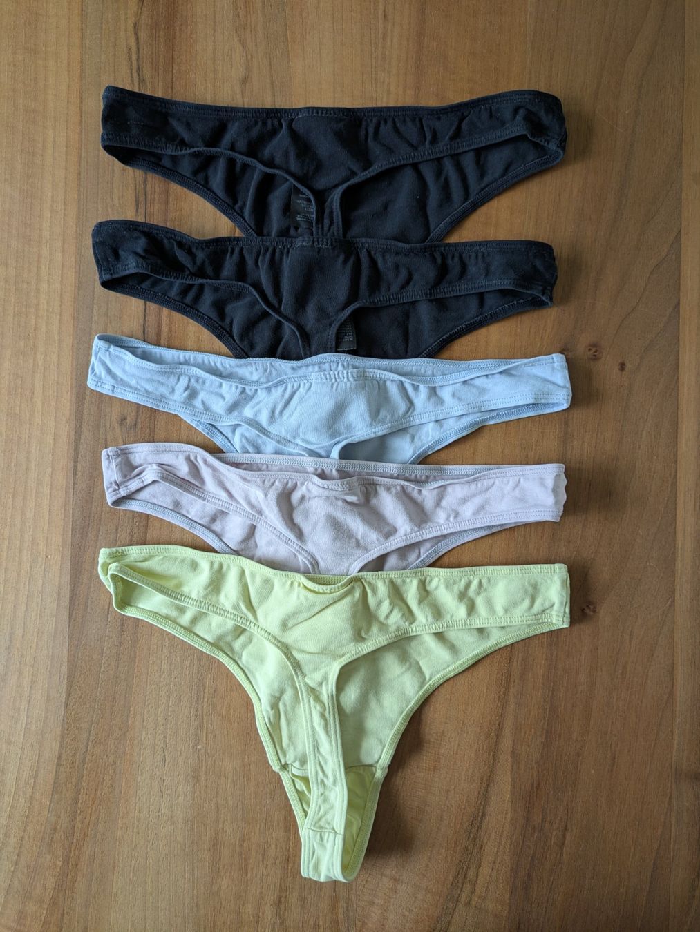 H&M Autres dessous: 5 Strings "H&M" Gr. S – D'occasion à Bonstetten par Scoutinggirl 1