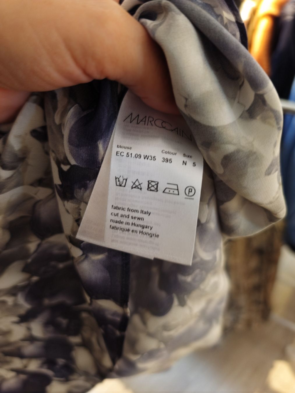 Marc Cain Blusen: Marc Cain Bluse Seide  Grösse 44 N5  – Neu (gemäss Beschreibung) aus Berg TG von lisboa.sky 1