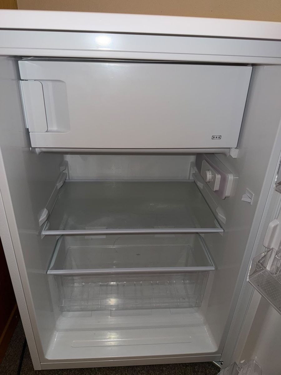 Kühlschrank: Réfrigérateur – Gebraucht aus Rances von Jeanbonaubeurre 2