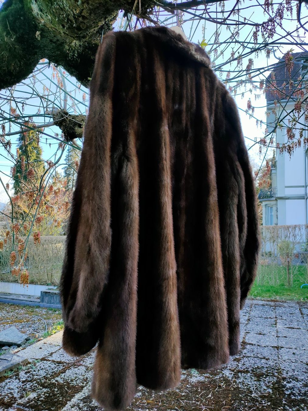 Cappotti: Manteau en véritable fourrure de vison – Usato da Fribourg venduto da mar_z6hq 9