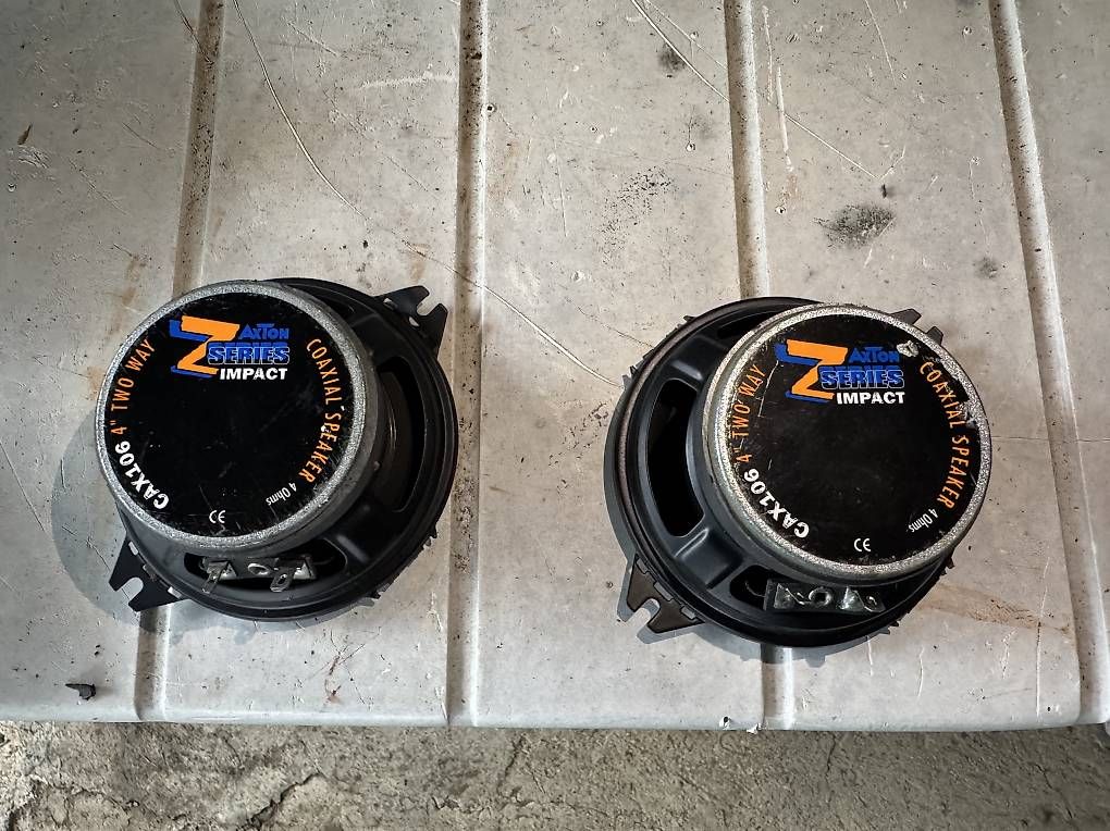 Casse acustiche: 2 haut-parleurs Axton 2 voies, 9cm – Usato da Morges venduto da Nicorital 1