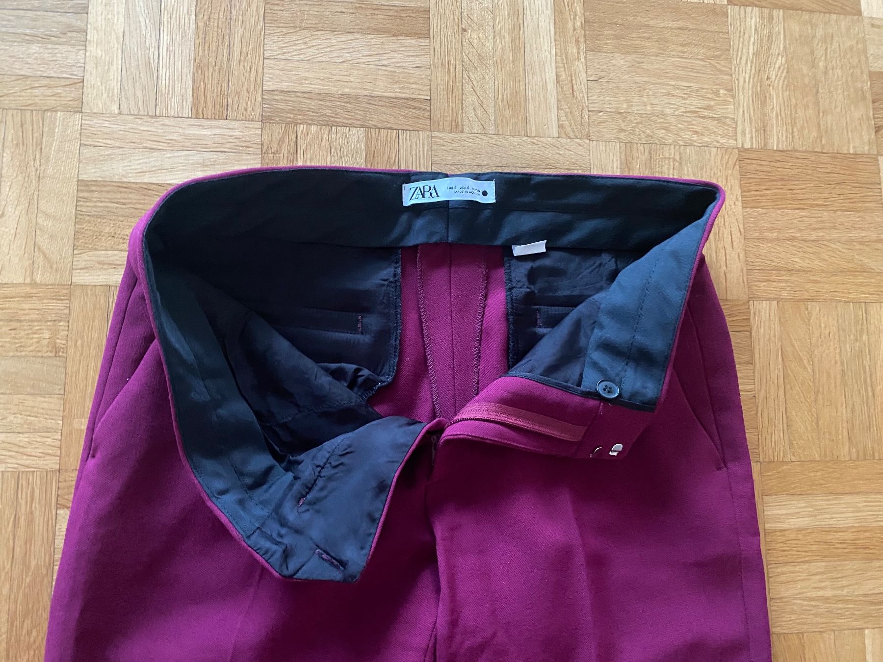 Zara Pantaloni: Hose Zara Gr S – Usato da Zug venduto da estarthyme 3