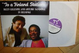 Dizzy Gillespie & Arturo Sandoval - TO A FINLAND STATION