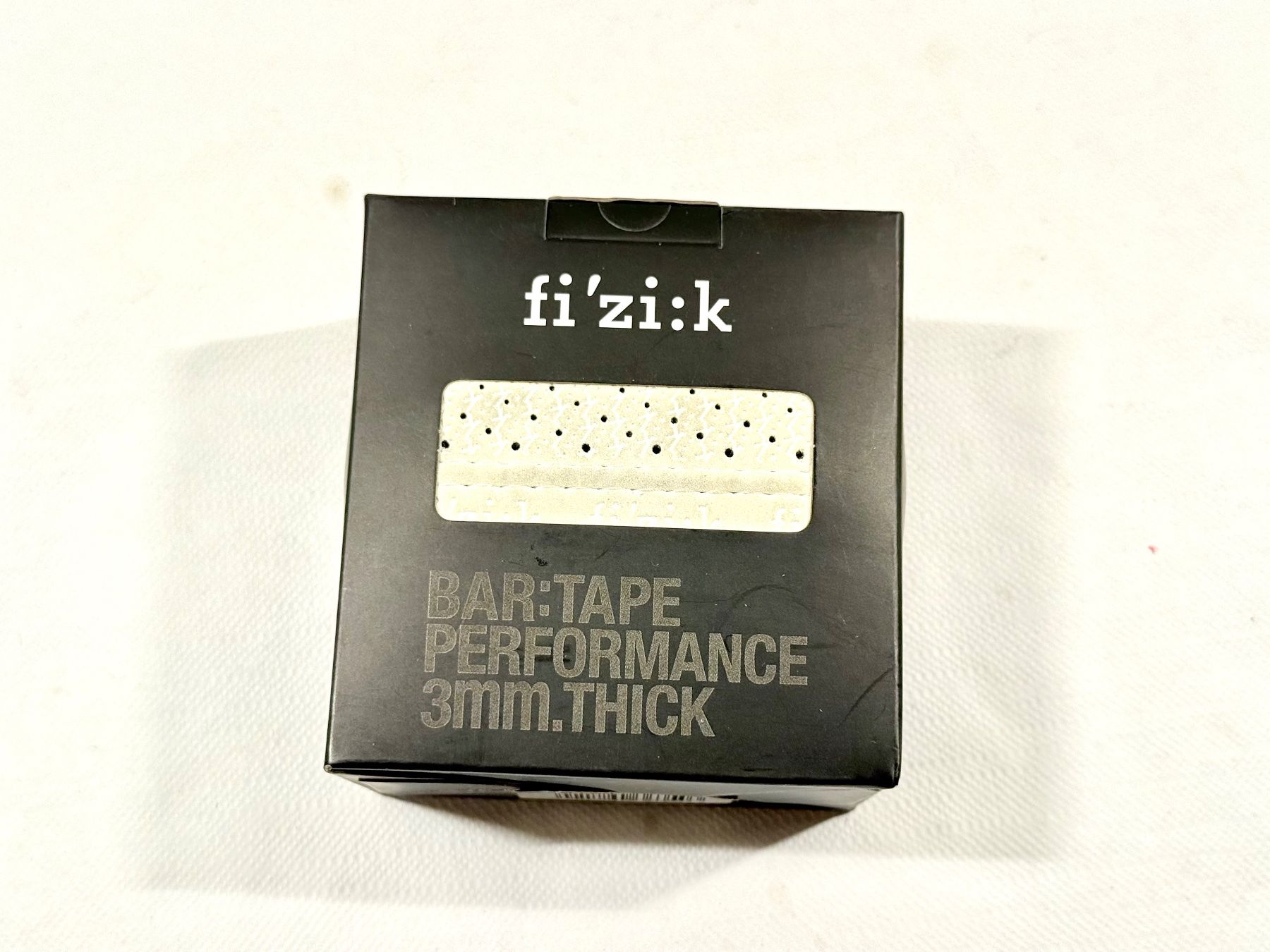 Fizik Pezzi di ricambio: FIZIK - PERFORMANCE SOFT TOUCH BARTAPE WEISS NEU / 2601 – Nuovo e nell'imballaggio originale da Luzern venduto da bikeandbeltcom