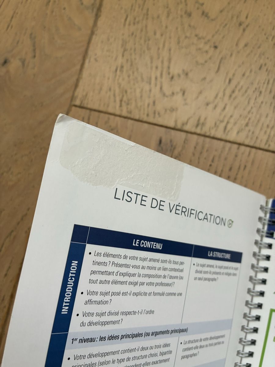 Bücher: Guide littéraire  – Gebraucht aus Bulle von ste_t2ng 2