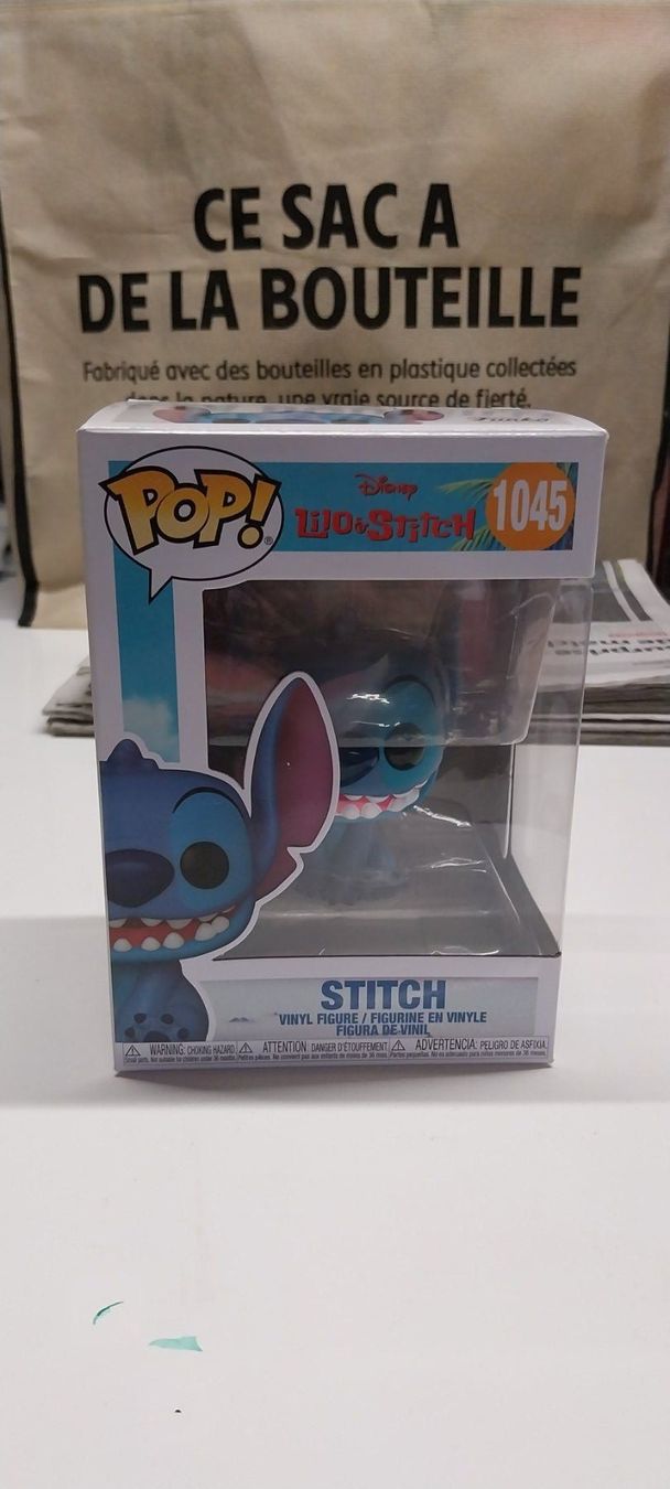 Funko Statuette: Funko POP! Lilo et Stitch 1045 - Stitch – Nuovo e nell'imballaggio originale da Saxon venduto da dan_drn5