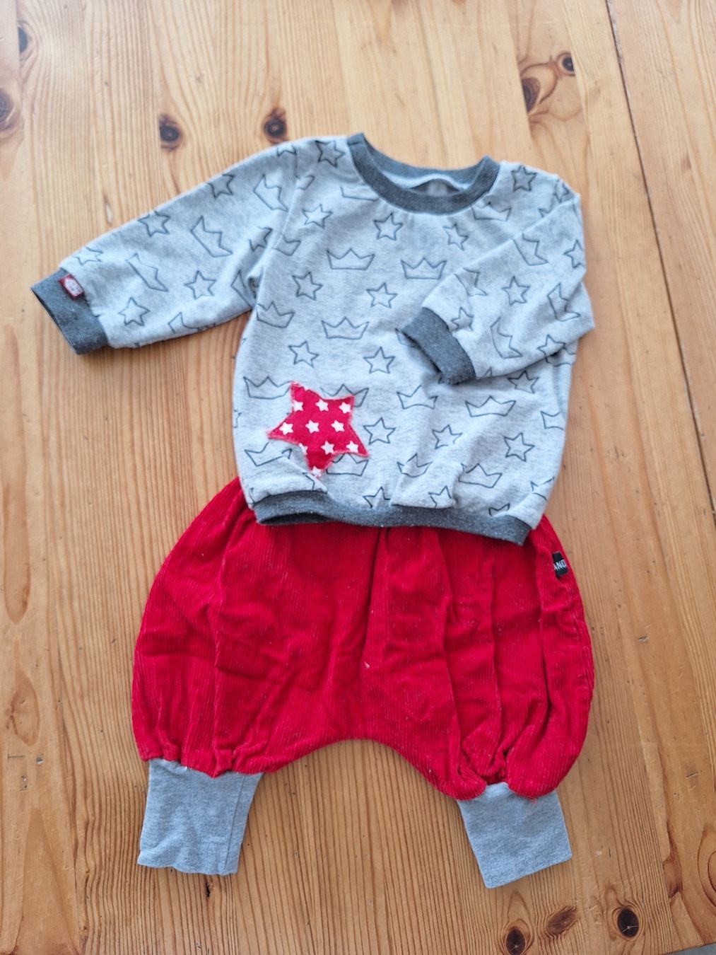 Lotti & Set di vestiti: Grosses Selfmade Set Grösse 56-68 – Usato da Aesch BL venduto da ChezToKa 1
