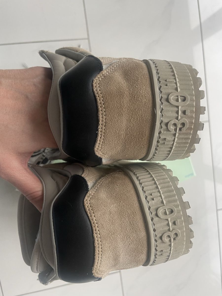 Off-White Scarpe da uomo: Gr.43 Off-White Floating Arrow Suede Sneakers – Usato da Au ZH venduto da Daiga 3