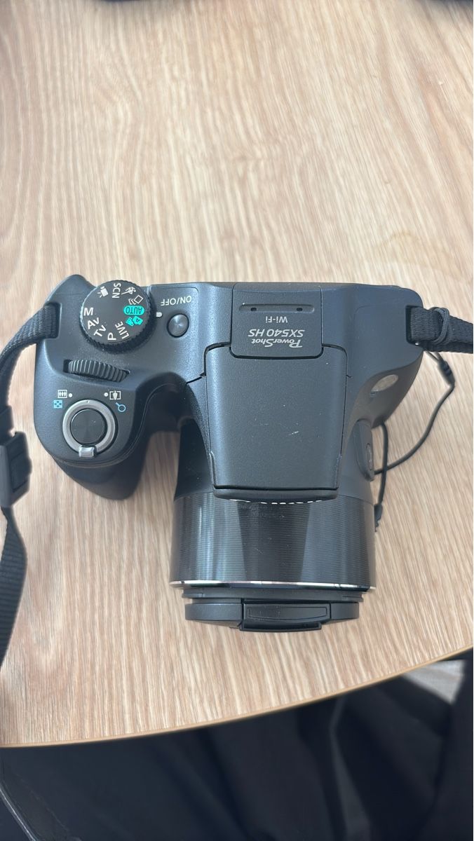 Canon Fotocamera: Canon PowerShot SX540 HS Wi-Fi Camera Black – Nuovo (secondo la descrizione) da Luzern venduto da ema_7jmv 1