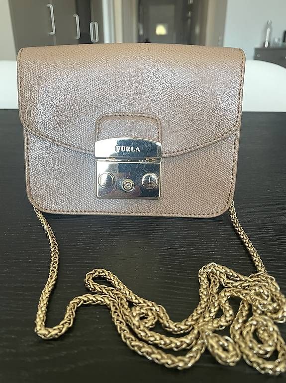 Borse da donna: Furla Umhängetasche in beige – Usato da Zürich venduto da Lara.01 4