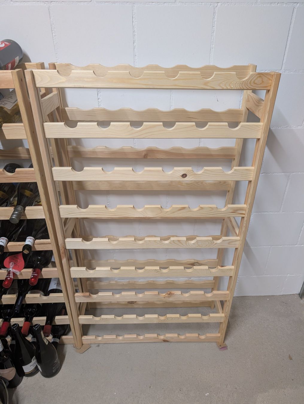 Regale: Weinregal – Neu (gemäss Beschreibung) aus Hunzenschwil von Baruch