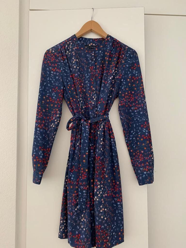 Vestiti: Kleid von FRENCH CONNECTION – Usato da Zürich venduto da kristina_korotysh