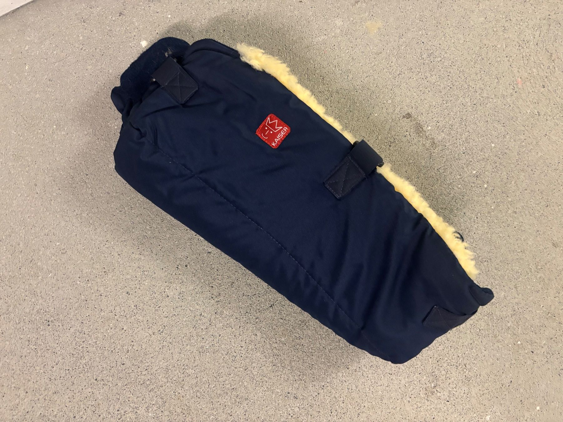 Kaiser Altro in  Abbigliamento & Accessori: Kaiser handwarmer – Usato da Zürich venduto da luc_hd56