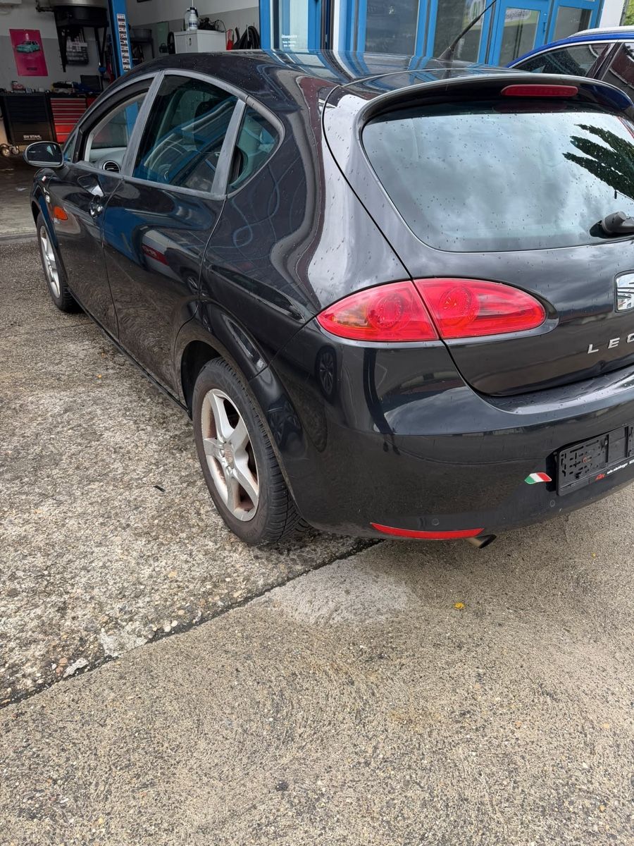 Seat Autos: Seat Leon 1.6 MPI – Defekt aus Balsthal von Momchi3 6