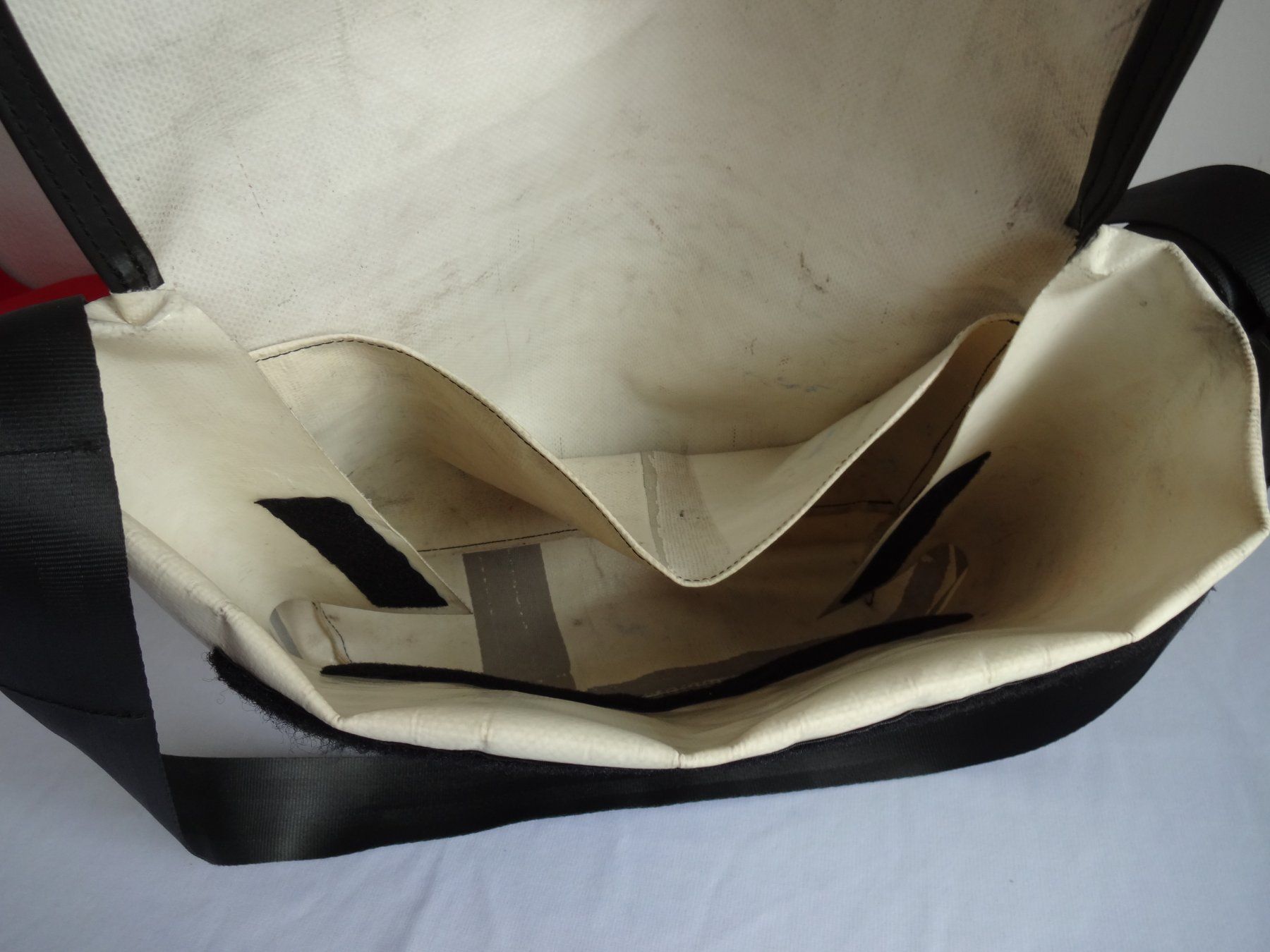 Freitag Taschen: """ FREITAG """Umhängetasche – Gebraucht aus Frauenfeld von rey06 6