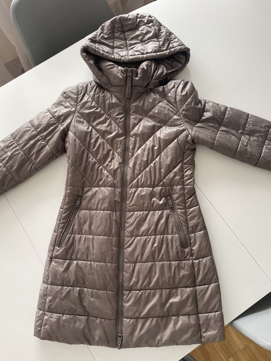 Calvin Klein Cappotti: Calvin Klein Jacke – Usato da Wädenswil venduto da Mazso