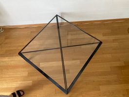 Glas Salontisch