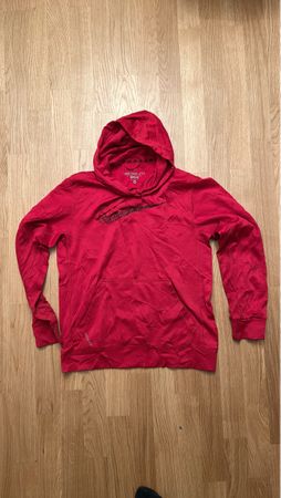 Nike Therma-Fit Hoodie Gr. S Rot - Perfekt für Herbst/Winter
