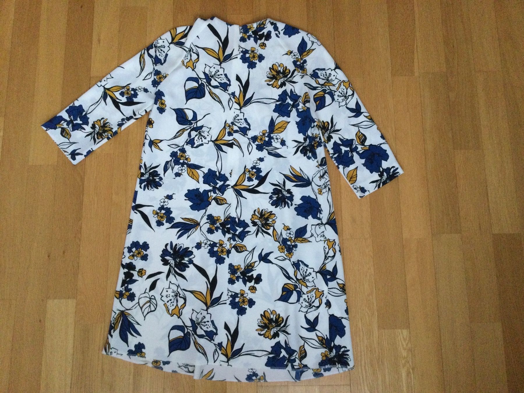 Mango Vestiti: Trapez Kleid XS Robe trapèze MANGO – Usato da Zürich venduto da Janakpur 2