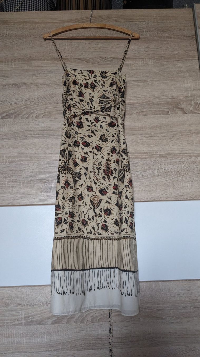 Vestiti: Kleid Hoss HOMELESS G.40 – Usato da Zürich venduto da epopeyaodisea