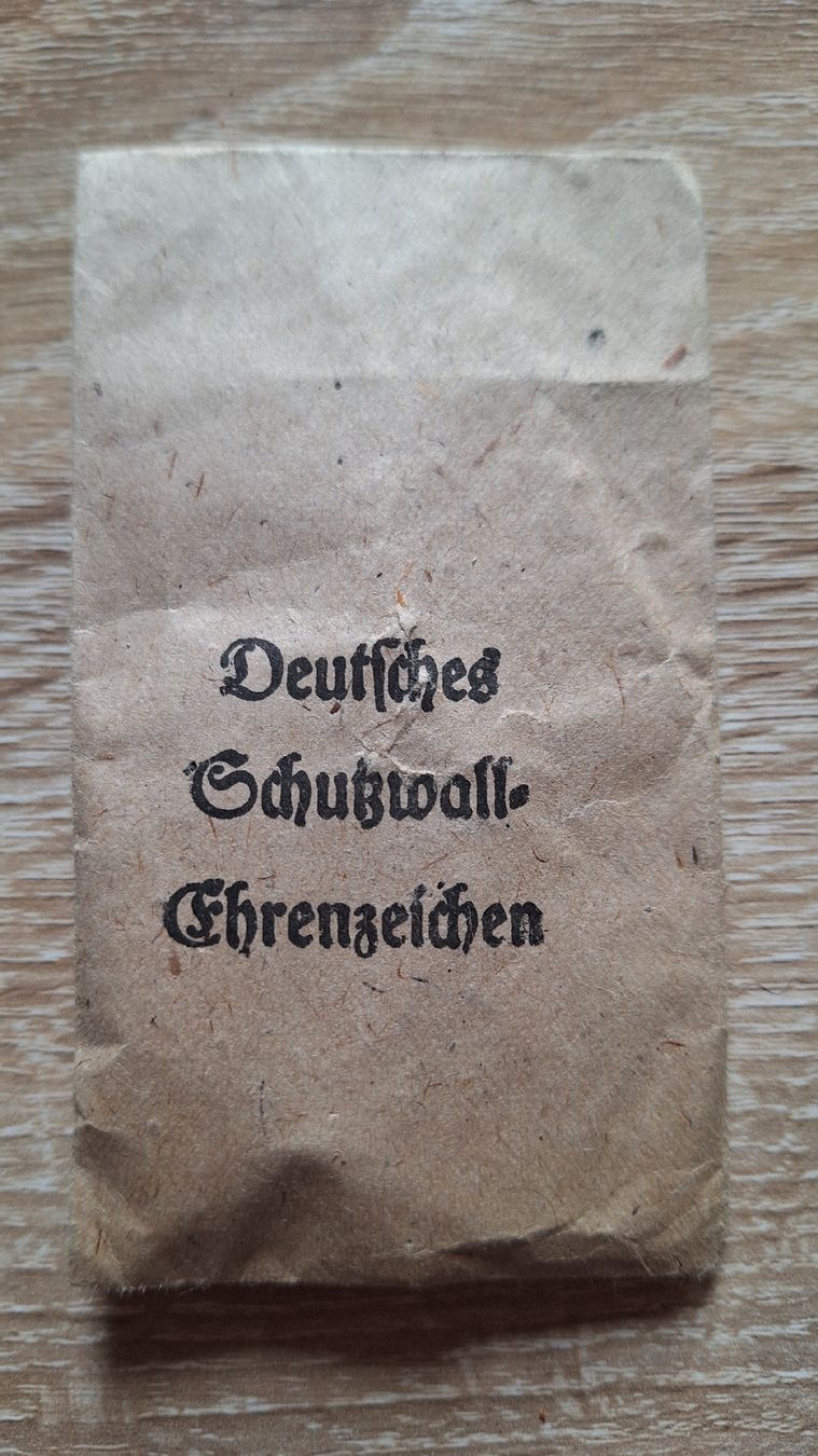 Medaglie: Deutsches Schutzwall Ehrenzeichen Original 1939 – Usato da Chur venduto da Skywalker44 2