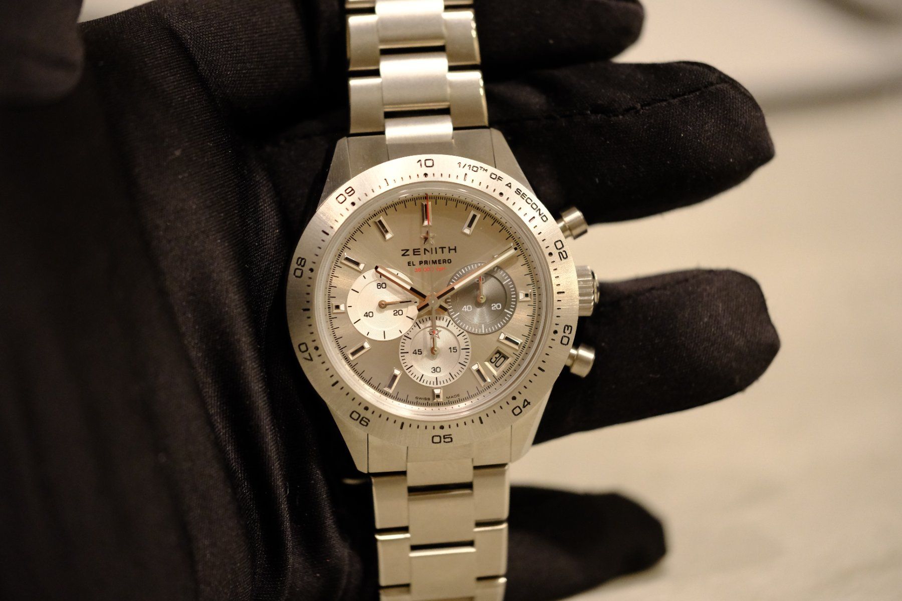 Zenith Uhren: Zenith Chronomaster – Neu und originalverpackt aus Zermatt von Schindler_Zermatt