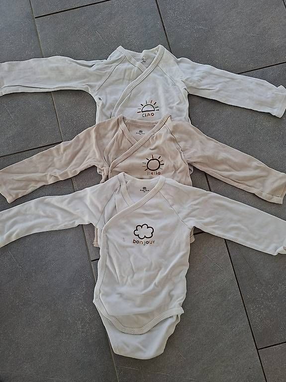 Kleiderpakete & -sets: Body Gr. 18 mois - 81 cm – Gebraucht aus Andwil TG von Dorro