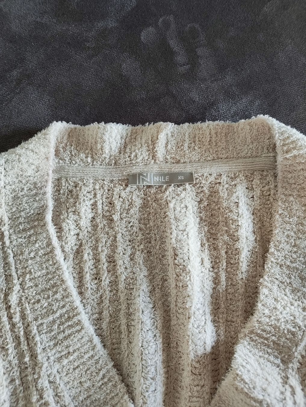 Nile Giacche: Strickjacke Marke Nile – Usato da Wolfhausen venduto da Zero0cool 1
