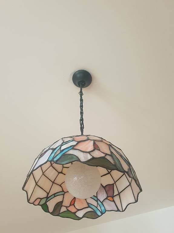 Lampade: Tiffanylampe aus Glas – Usato da Allschwil venduto da Sandyheart