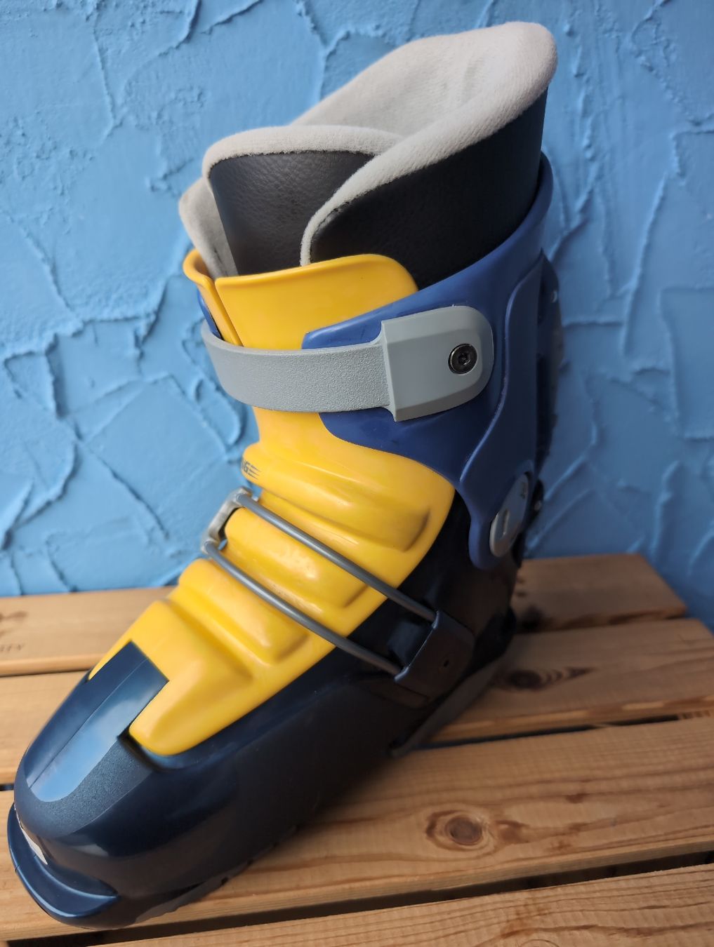 Raichle Scarpe per ragazzi: Raichle Hardboots Kinder Gr 33 – Nuovo e nell'imballaggio originale da Rüti ZH venduto da joe_5d6f 1