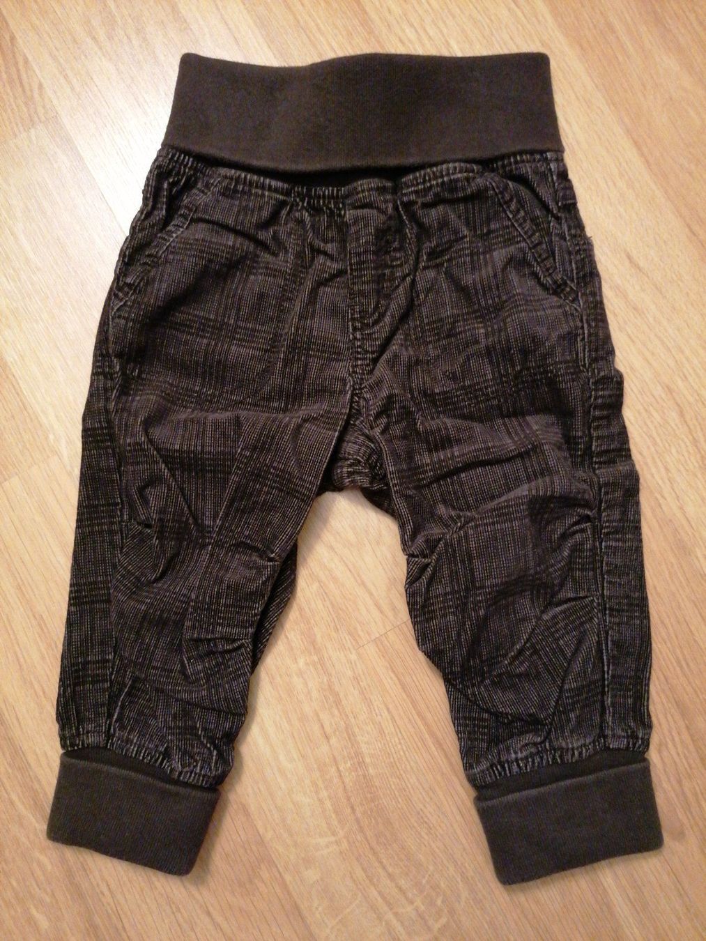 Pantaloni: Mitwachshose Gr 80 – Usato da Büttikon AG venduto da Amineah