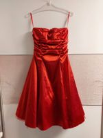 Rotes Abend Kleid von Juju Christine