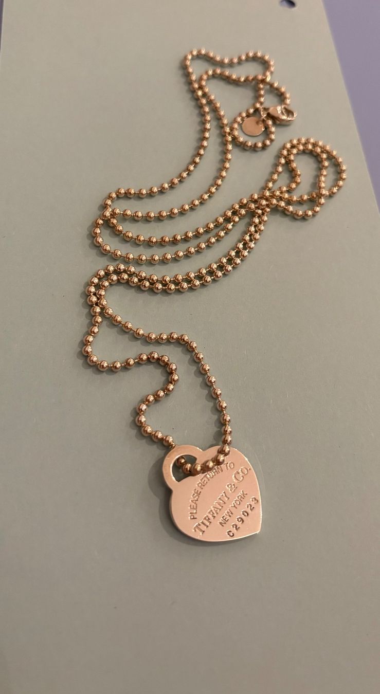 Tiffany & Co. Ketten: Tiffany&Co. Kugelkette Silber mit Herzanhänger medium – Gebraucht aus Hünenberg See von Miss1611 6