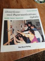 Menschen- und Figurenschattenspiele