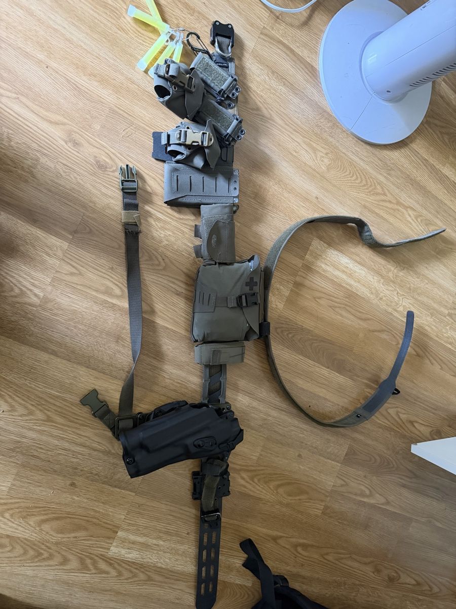 Uniformen: Combat belt kit komplett – Gebraucht aus Cham von bri_t6km