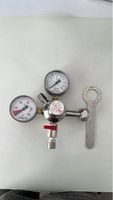 Druckminderer Hiwi Ionox mit Manometer
