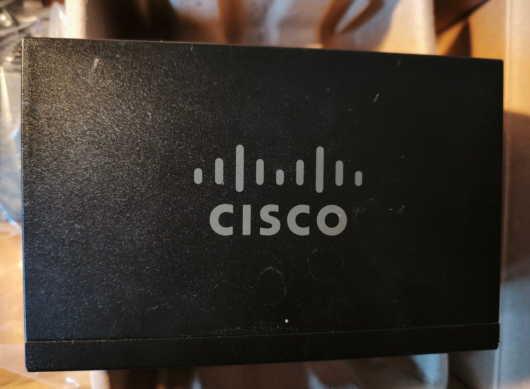 Cisco Hubs & Switches: Gigabit Switch Cisco SG110D-08HP – Gebraucht aus Cunter von Dubr 2