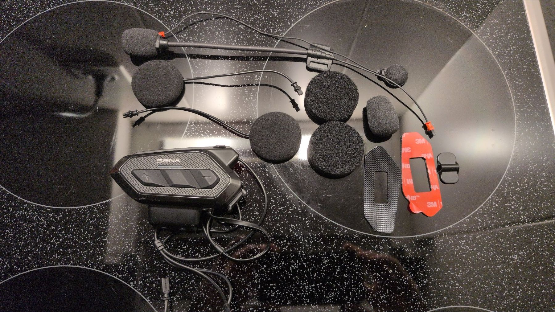 Sena Helme & Visiere: SENA SPIDER RT1 with Mesh Intercom 1-set – Gebraucht aus Kloten von SwissGuy95