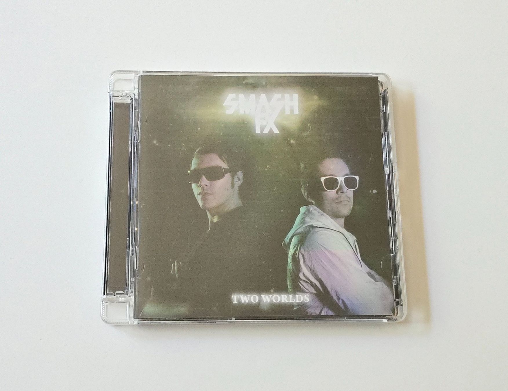 CD: CD Smash FX - Two Worlds – Usato da Dättlikon venduto da Wundertuete_