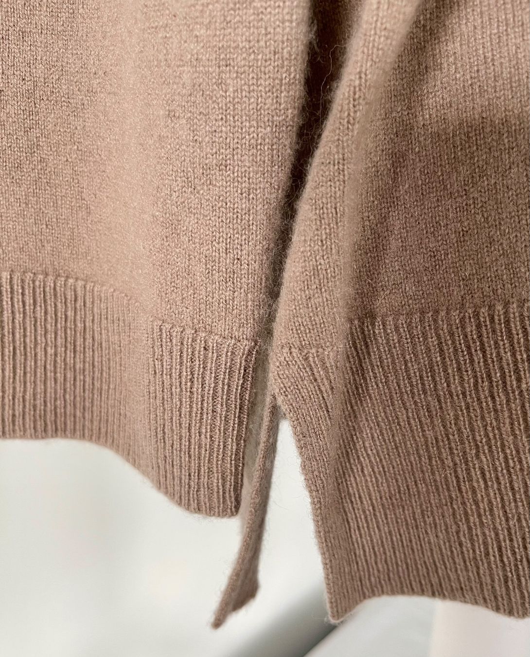 Hemisphere Pullover & Sweatshirts: Kaschmir Pullover Hemisphere Gr. S Trendfarbe Mocha Mousse – Gebraucht aus Weiningen ZH von san_7hsm 2