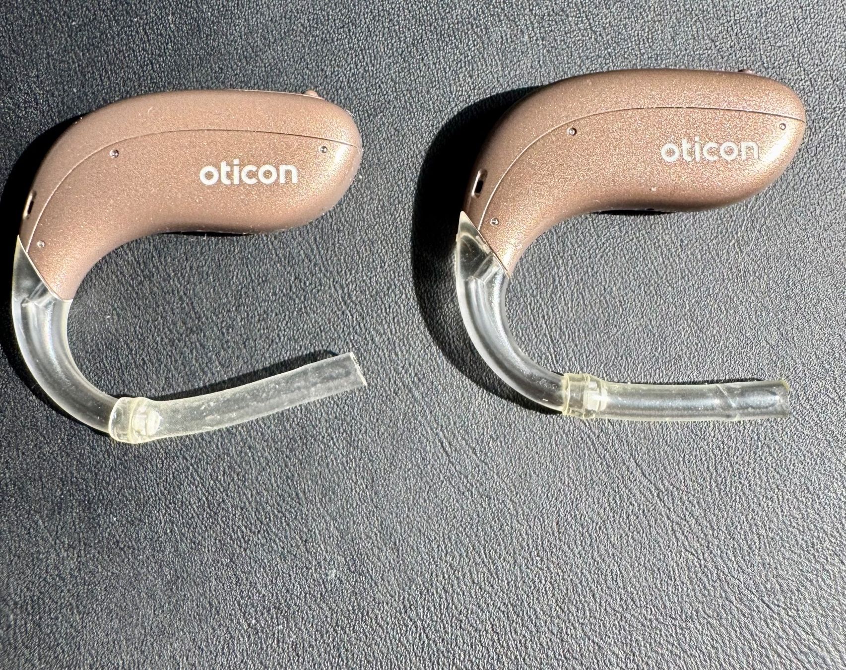 Oticon Attrezzature mediche: Oticon more2 miniBTE R Hörgeräte – Usato da Hermetschwil-Staffeln venduto da Mobile2013 3