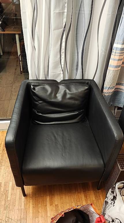 Poltrone: Kunstledersessel schwarz – Usato da Schlieren venduto da Conex7000 1
