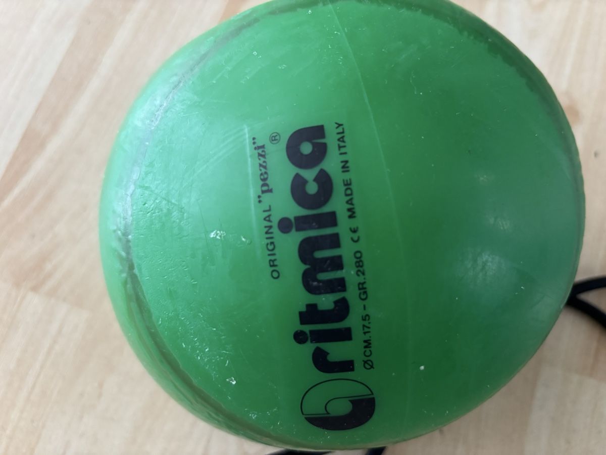 Palloni: Original Pezzi Ritmica Ball, grün, Durchmesser 17.5cm – Usato da Witterswil venduto da Bysser