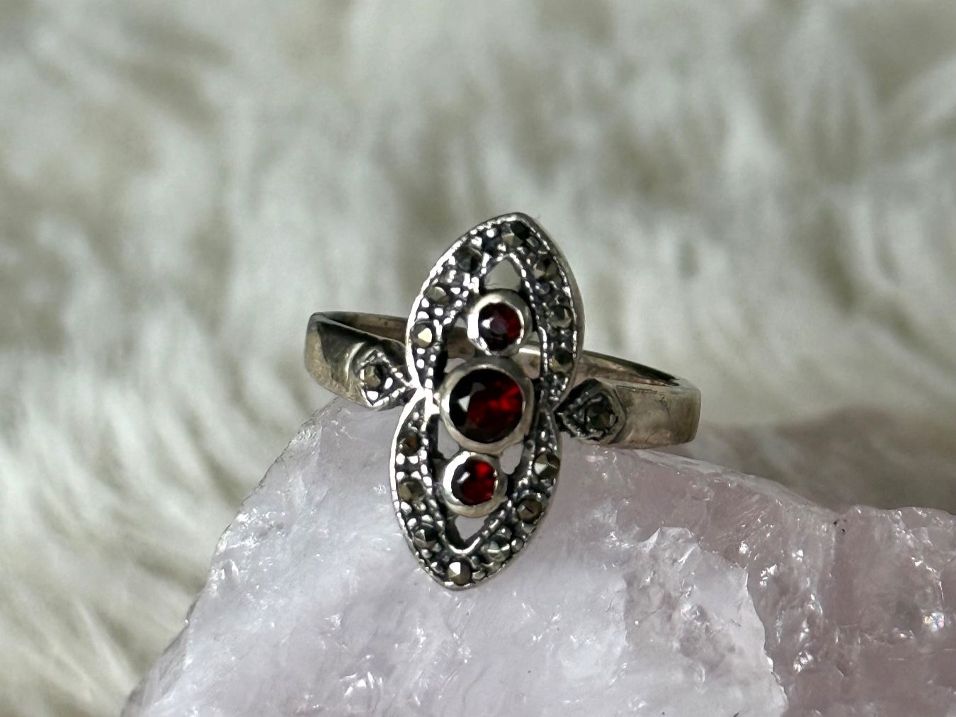 Anelli: Vintage Silberring 925 mit roten Steinen – Usato da Istighofen venduto da Ringparadies