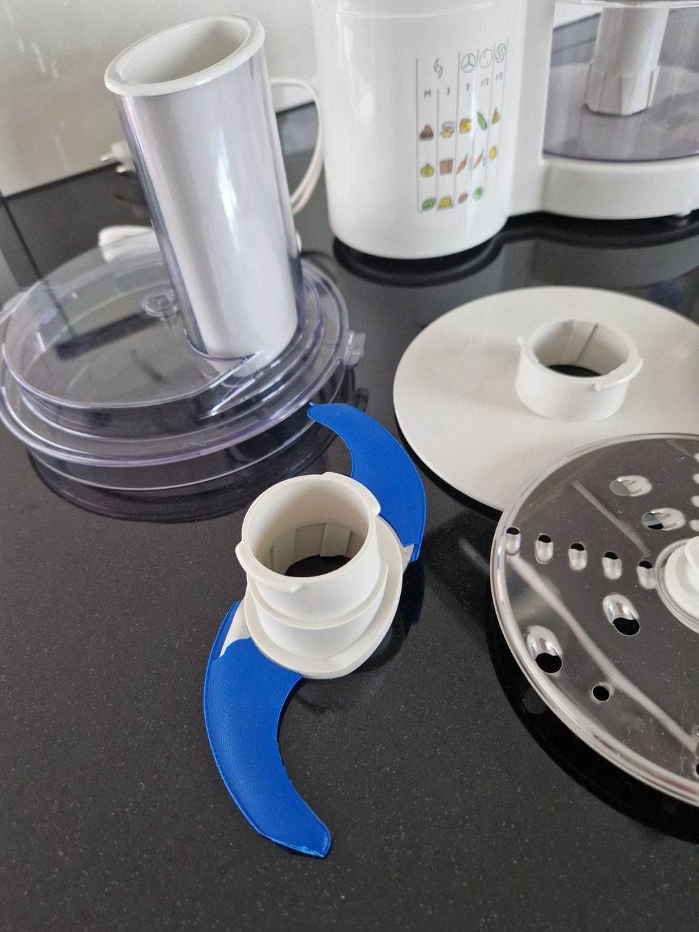 Philips Elettrodomestici da cucina: Küchenmaschine Philips – Nuovo (secondo la descrizione) da Horgen venduto da ren_65gp 2